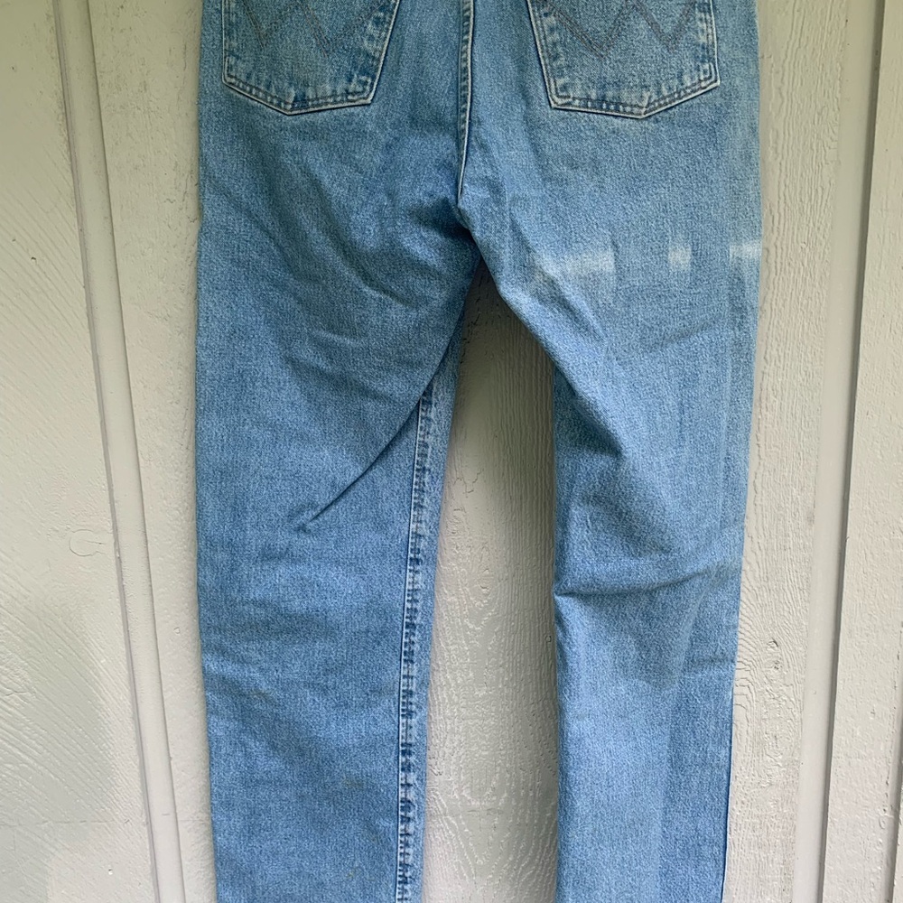 Wrangler Jeans Mens 32x34 Blue Wash Regular Fit 47MWZ Cowboy Western Distressed - Picture 2 of 11